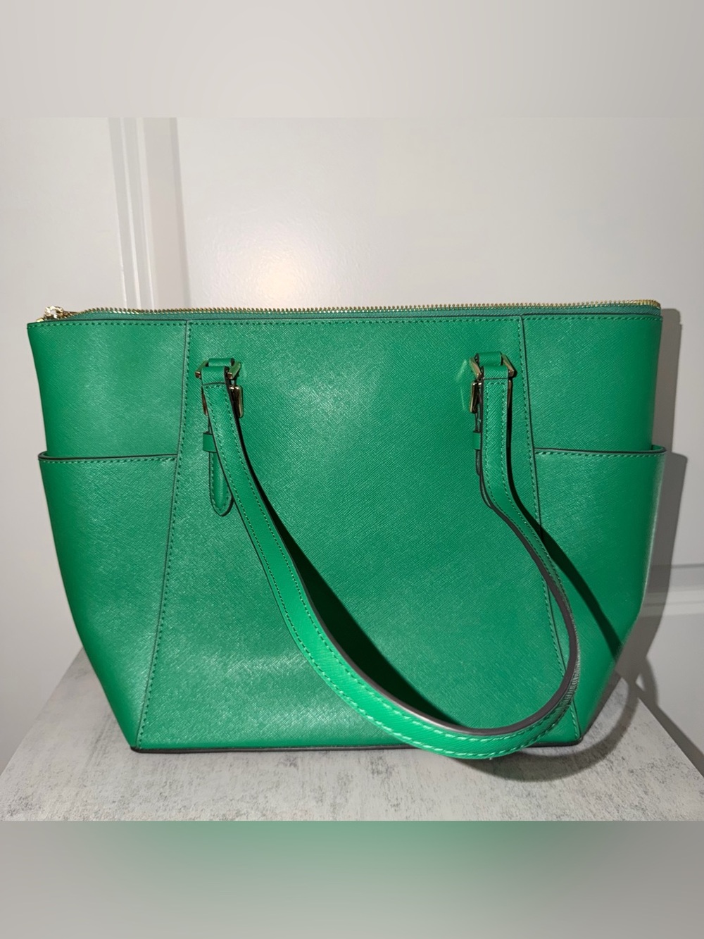 Michael Kors Charlotte Large Leather Top-Zip Tote Bag in Palmetto Green - Picture 3 of 7